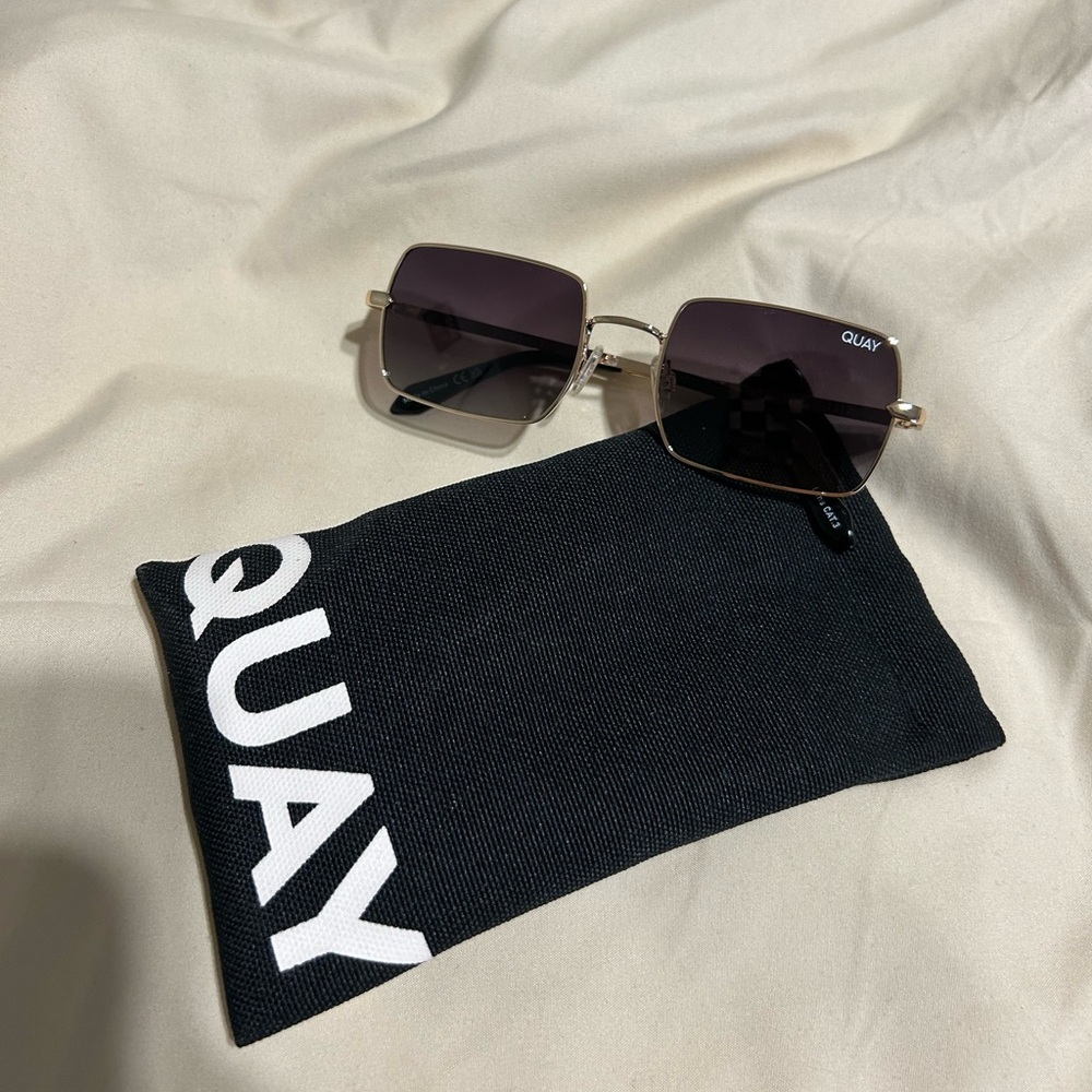 Quay TTYL sunglasses